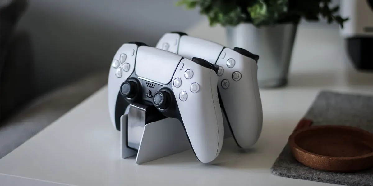 باتری و شارژ کنترلر بازی پلی استیشن 5